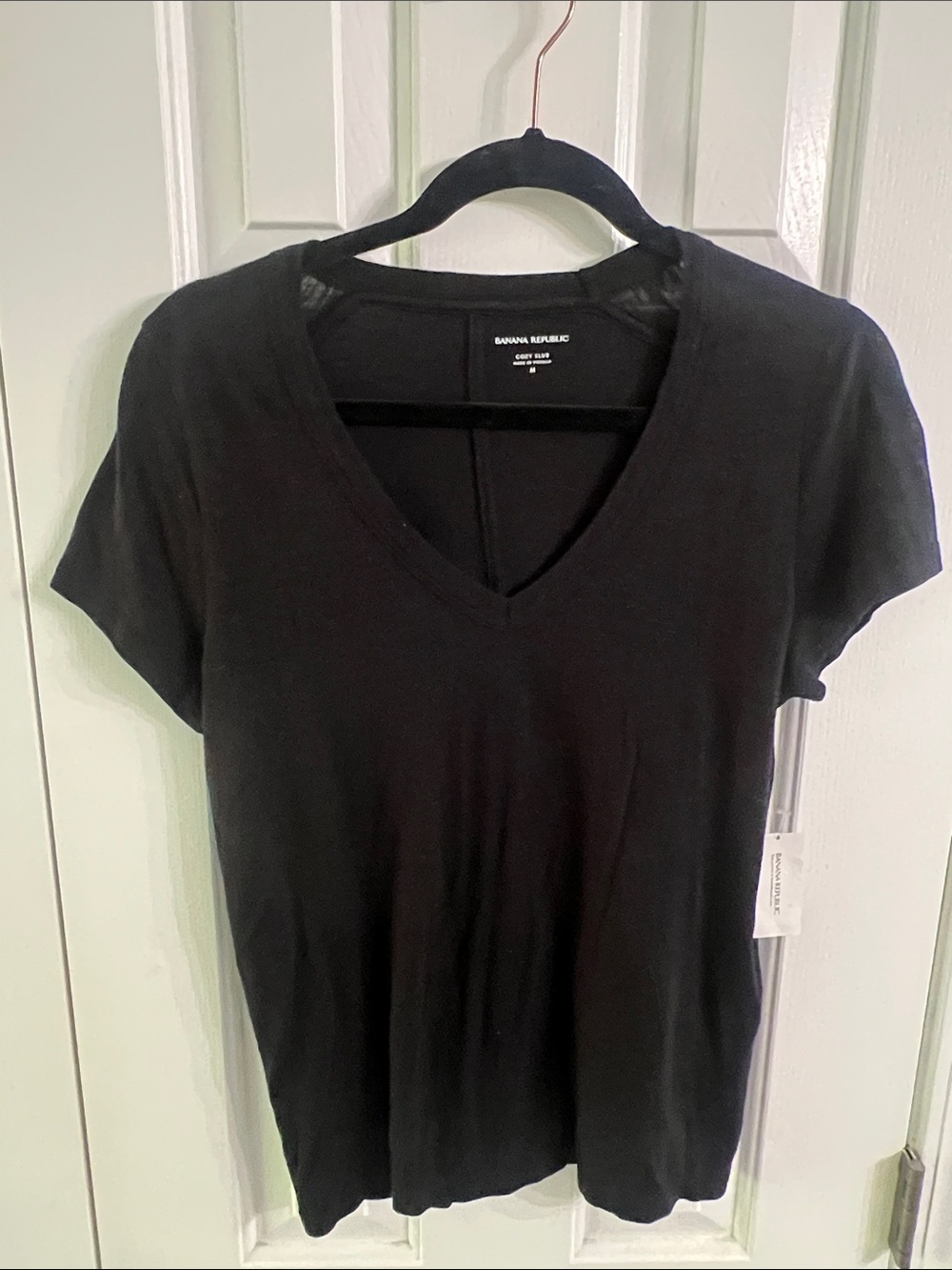 Banana Republic Black V-Neck Short Sleeve Tee